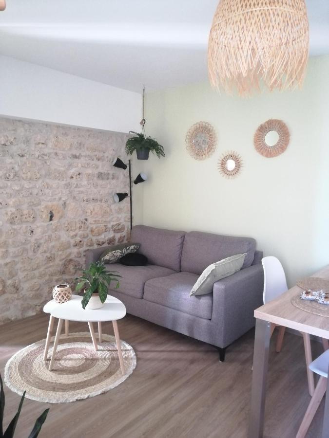 Gite Dans Une Ambiance Vegetale Avec Spa Privatif Jazennes エクステリア 写真